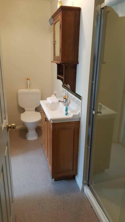 City Townhouse Walking Distance To City Launceston Exteriör bild